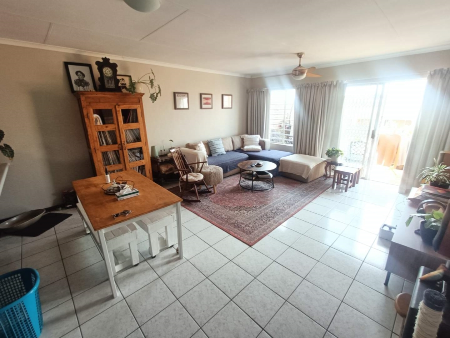 2 Bedroom Property for Sale in Zwartkop Gauteng