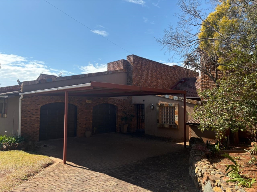 3 Bedroom Property for Sale in Suideroord Gauteng