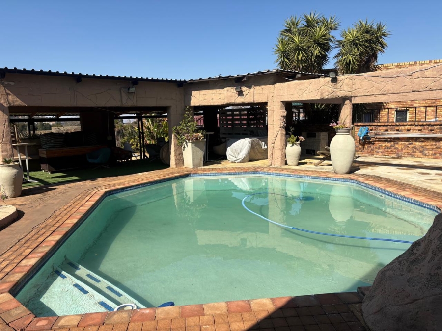 3 Bedroom Property for Sale in Suideroord Gauteng