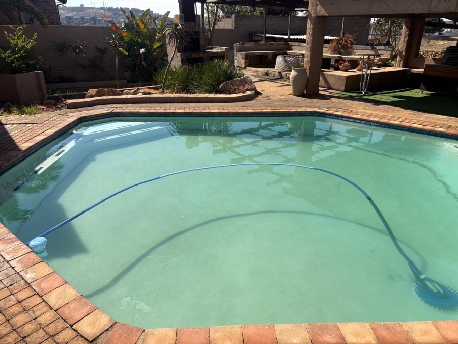 3 Bedroom Property for Sale in Suideroord Gauteng