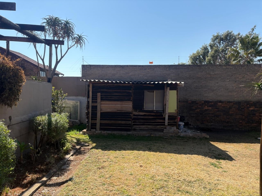 3 Bedroom Property for Sale in Suideroord Gauteng