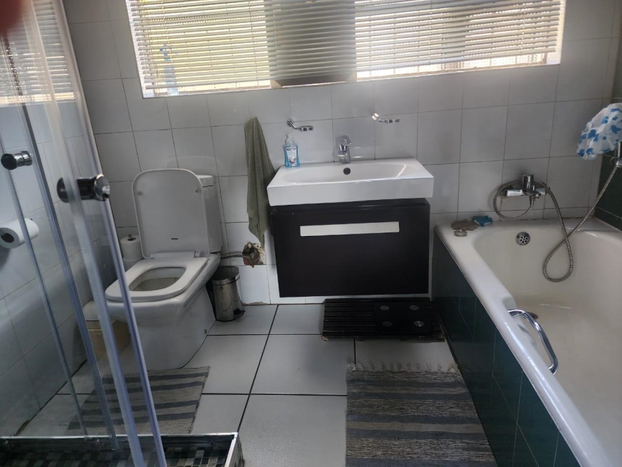 3 Bedroom Property for Sale in Arcon Park Gauteng