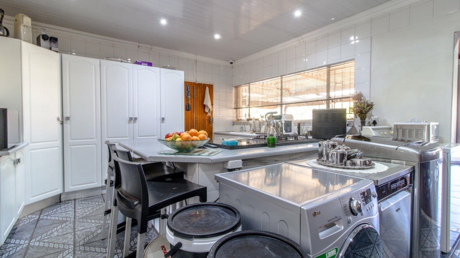 3 Bedroom Property for Sale in Arcon Park Gauteng