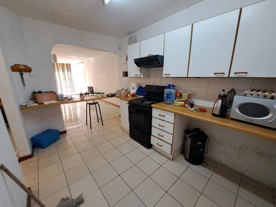 2 Bedroom Property for Sale in Oakdene Gauteng