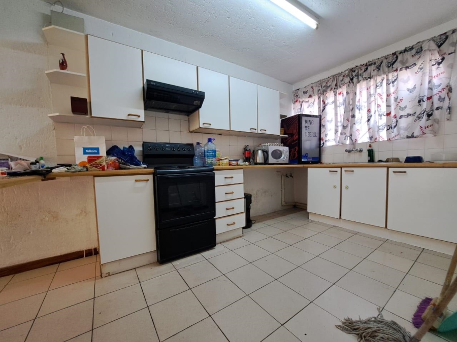 2 Bedroom Property for Sale in Oakdene Gauteng