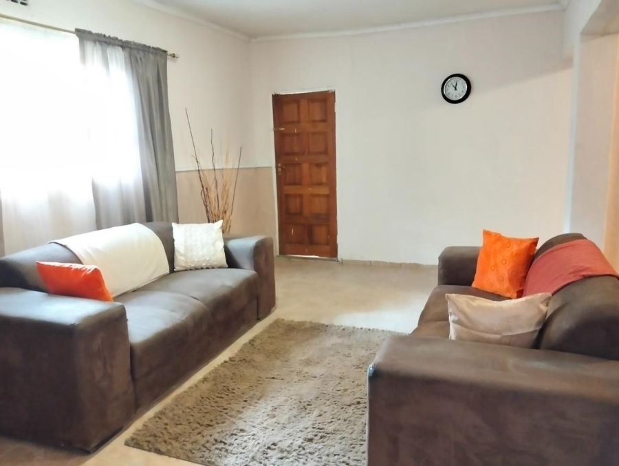 3 Bedroom Property for Sale in Verwoerdpark Gauteng