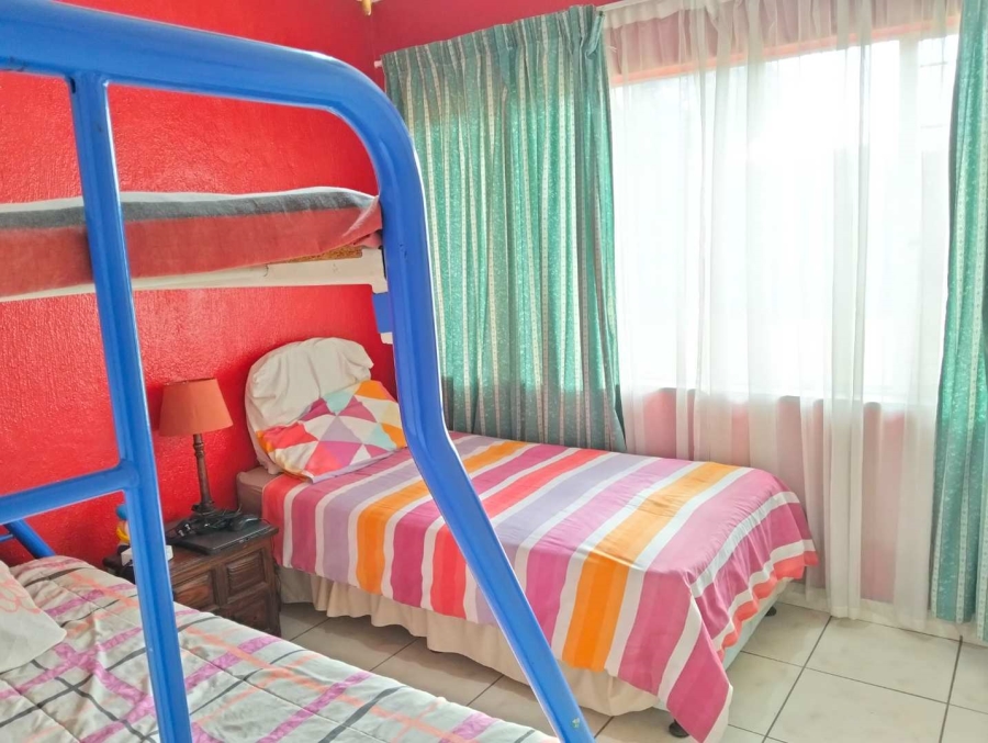 3 Bedroom Property for Sale in Verwoerdpark Gauteng