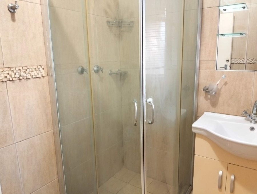 3 Bedroom Property for Sale in Verwoerdpark Gauteng