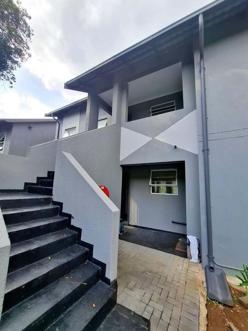 2 Bedroom Property for Sale in Ridgeway Gauteng