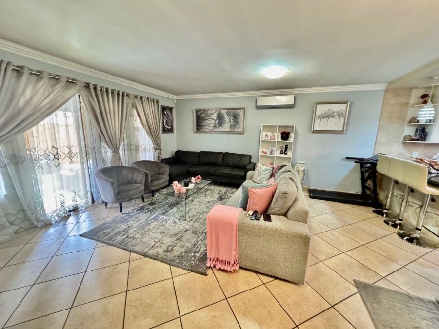 3 Bedroom Property for Sale in Bartlett Gauteng