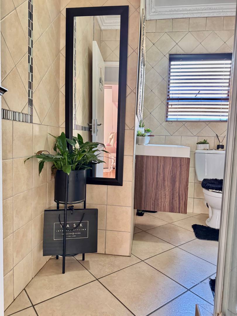 3 Bedroom Property for Sale in Bartlett Gauteng