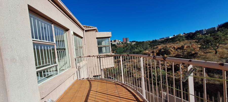 2 Bedroom Property for Sale in Winchester Hills Gauteng