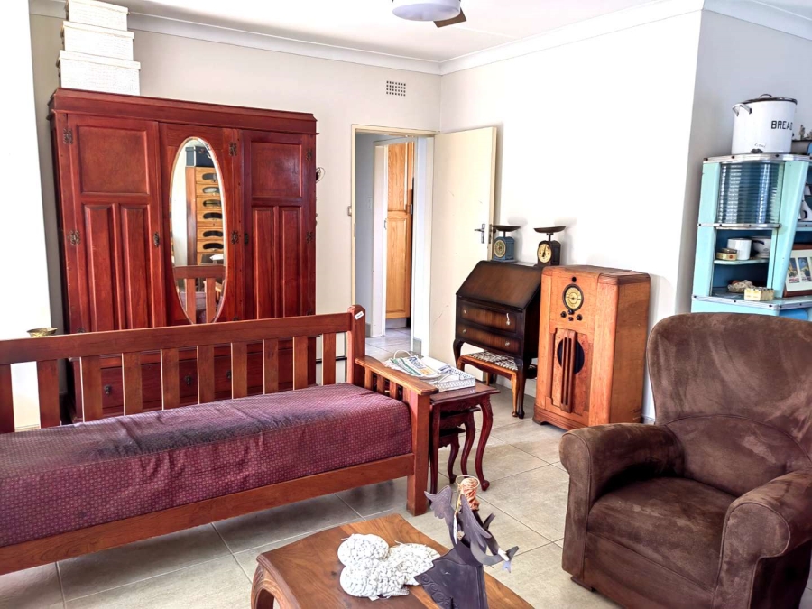 3 Bedroom Property for Sale in Verwoerdpark Gauteng