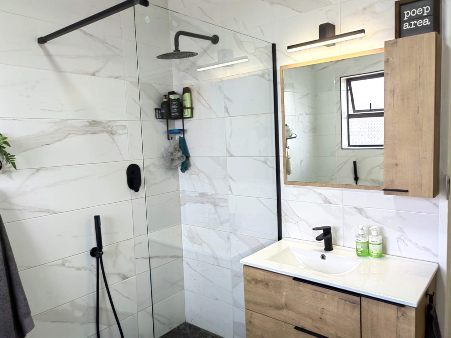 3 Bedroom Property for Sale in Verwoerdpark Gauteng