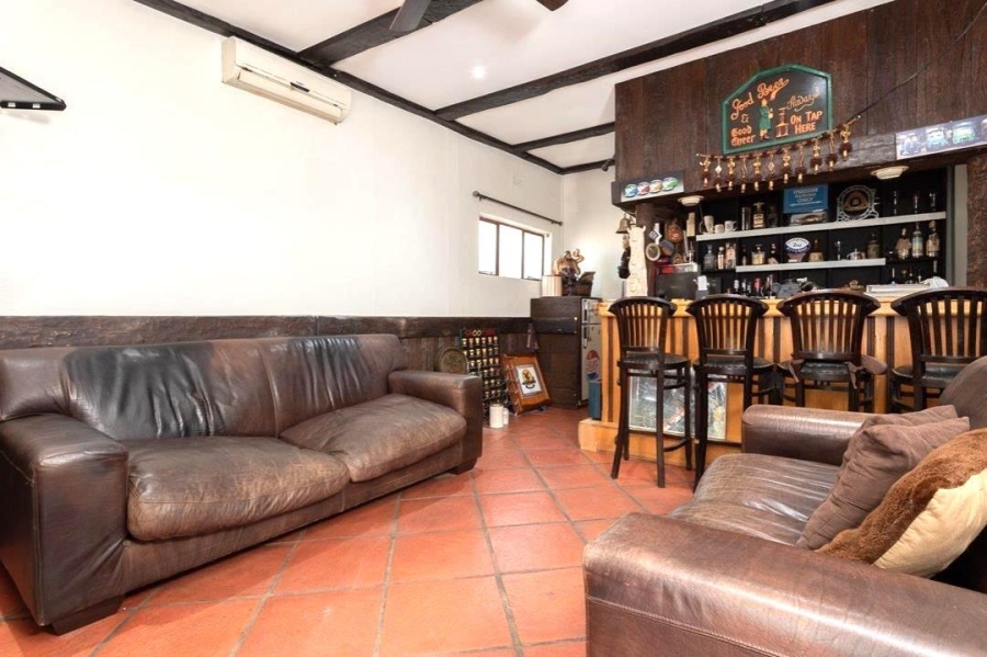 3 Bedroom Property for Sale in Verwoerdpark Gauteng