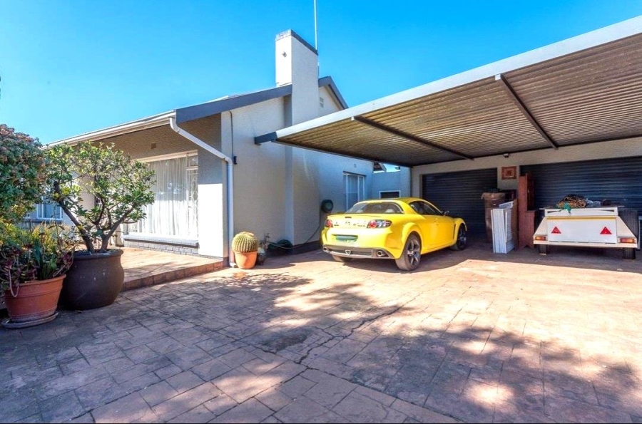 3 Bedroom Property for Sale in Verwoerdpark Gauteng