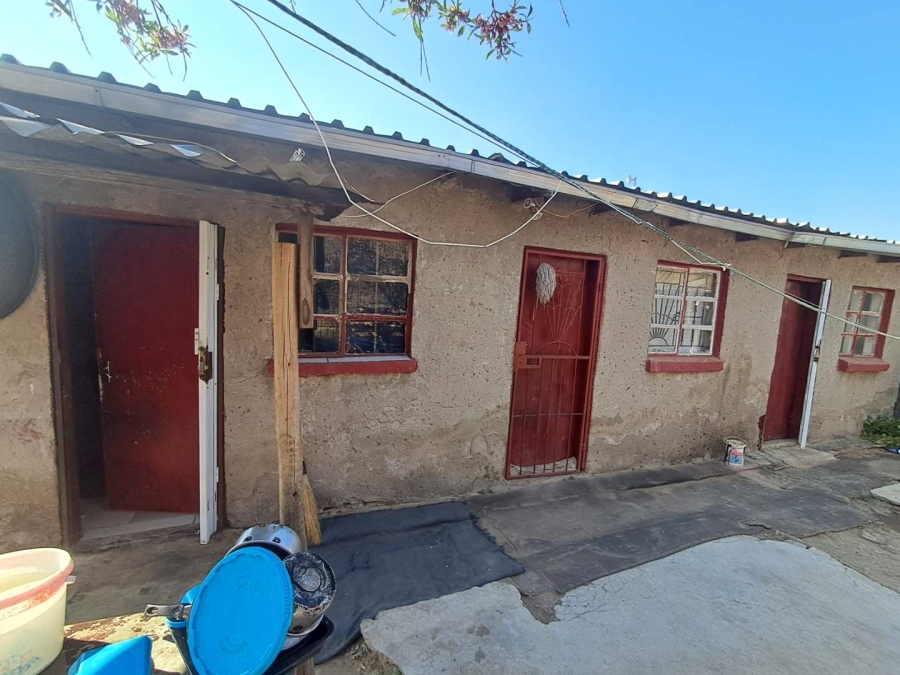 5 Bedroom Property for Sale in Olievenhoutbosch Gauteng