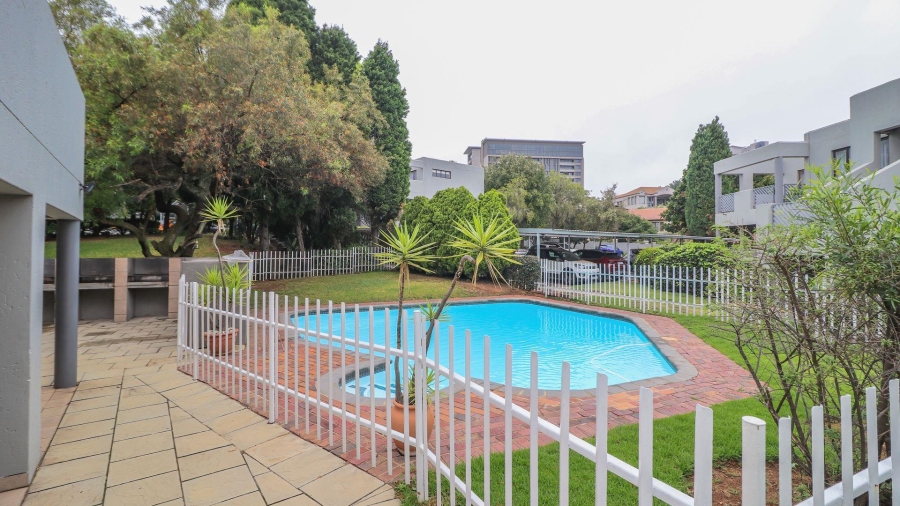 1 Bedroom Property for Sale in Morningside Gauteng