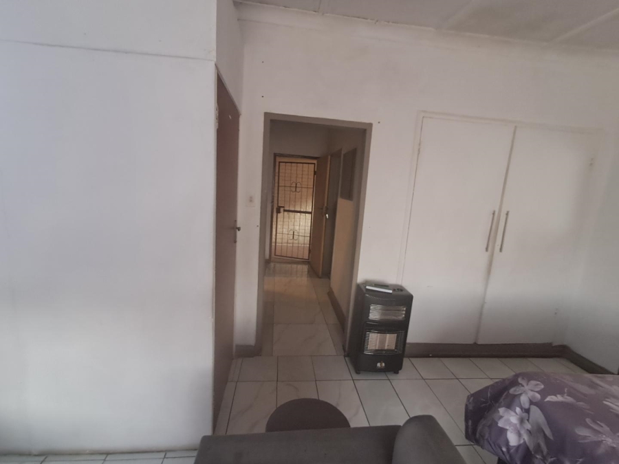 1 Bedroom Property for Sale in Pretoria West Gauteng