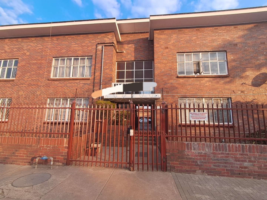 1 Bedroom Property for Sale in Pretoria West Gauteng