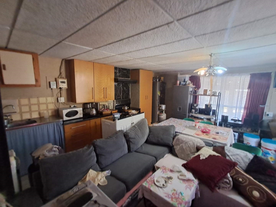 3 Bedroom Property for Sale in Olievenhoutbosch Gauteng