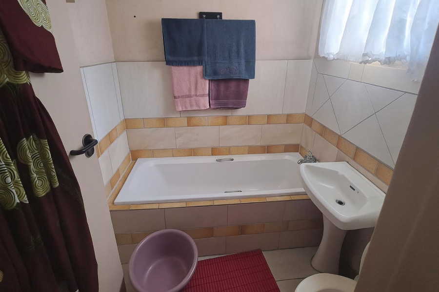 3 Bedroom Property for Sale in Olievenhoutbosch Gauteng