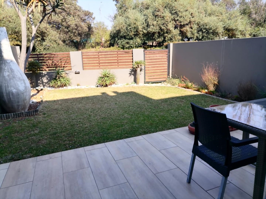 3 Bedroom Property for Sale in Lombardy Estate Gauteng