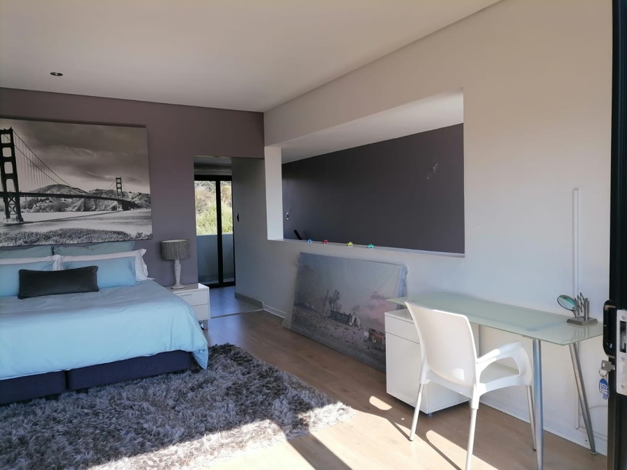 3 Bedroom Property for Sale in Lombardy Estate Gauteng