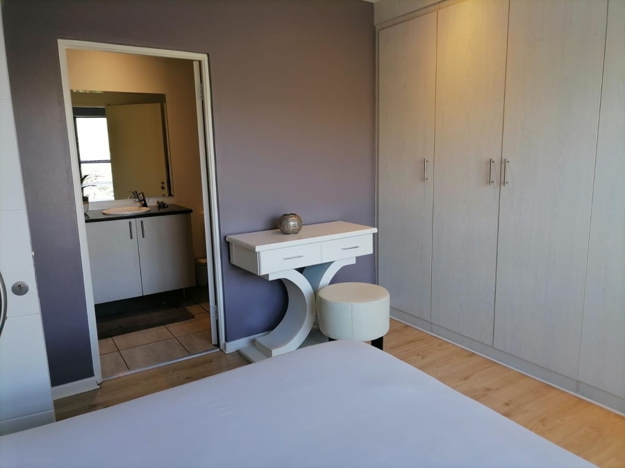 3 Bedroom Property for Sale in Lombardy Estate Gauteng