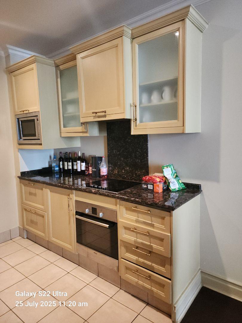 To Let 1 Bedroom Property for Rent in Sandton Central Gauteng