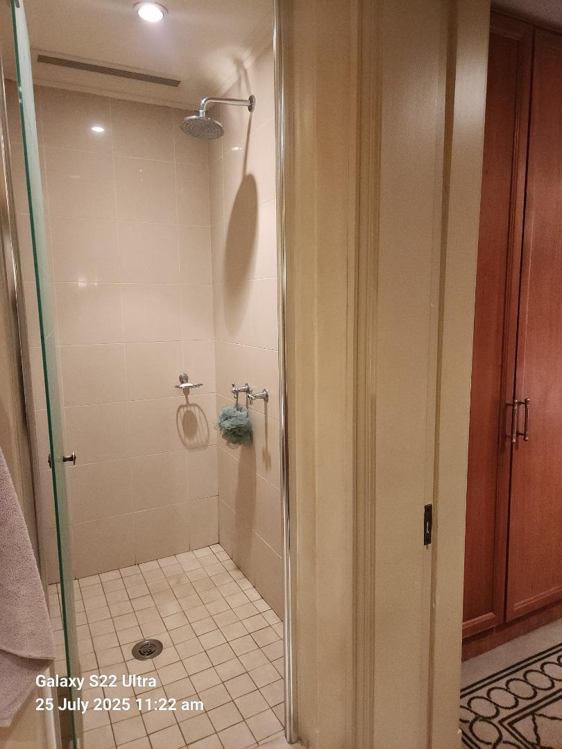 To Let 1 Bedroom Property for Rent in Sandton Central Gauteng