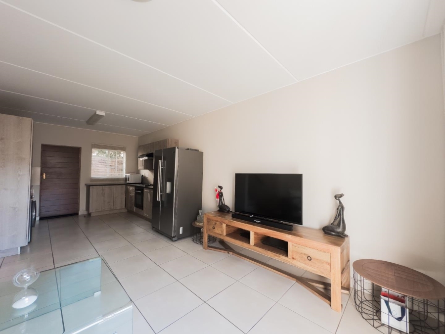 To Let 3 Bedroom Property for Rent in Hazeldean Gauteng