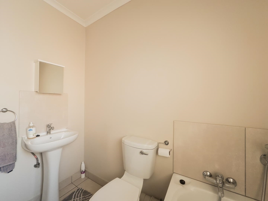 To Let 3 Bedroom Property for Rent in Hazeldean Gauteng