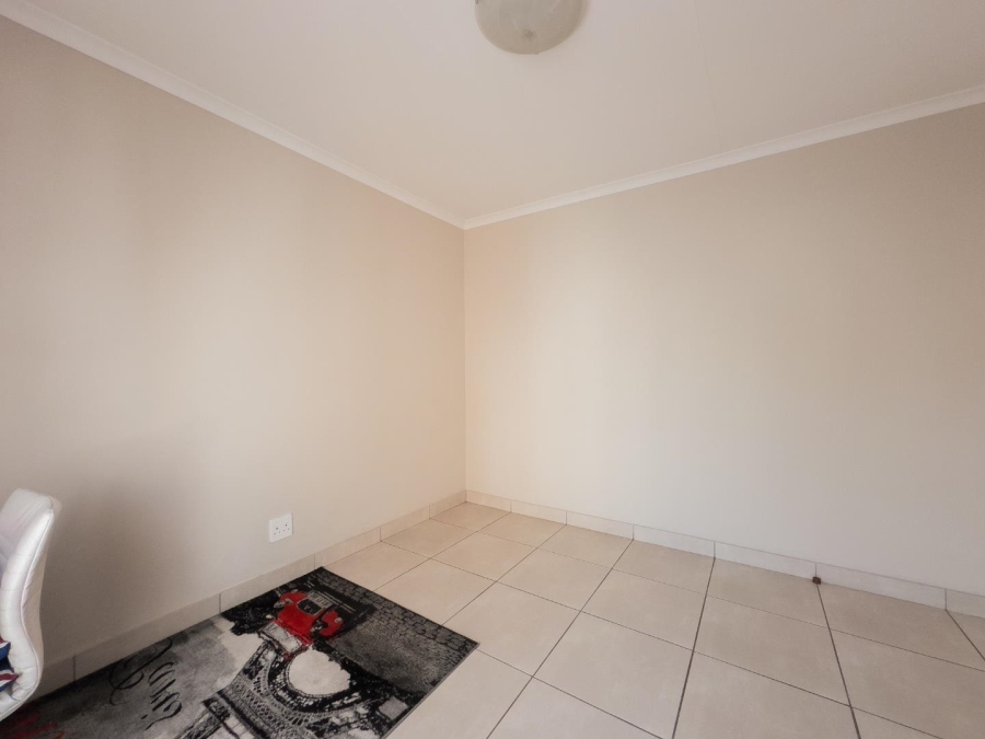 To Let 3 Bedroom Property for Rent in Hazeldean Gauteng