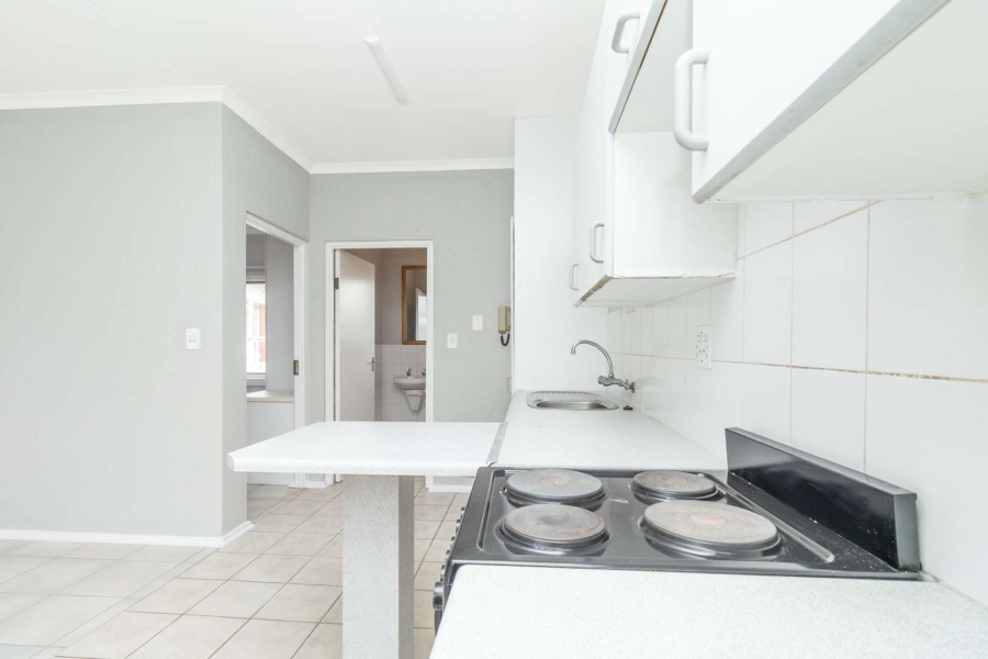 1 Bedroom Property for Sale in Montgomery Park Gauteng