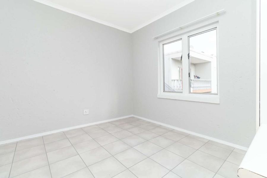 1 Bedroom Property for Sale in Montgomery Park Gauteng