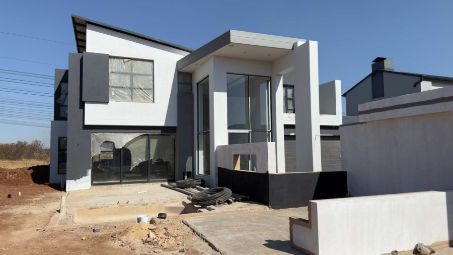 4 Bedroom Property for Sale in Midstream Heights Gauteng