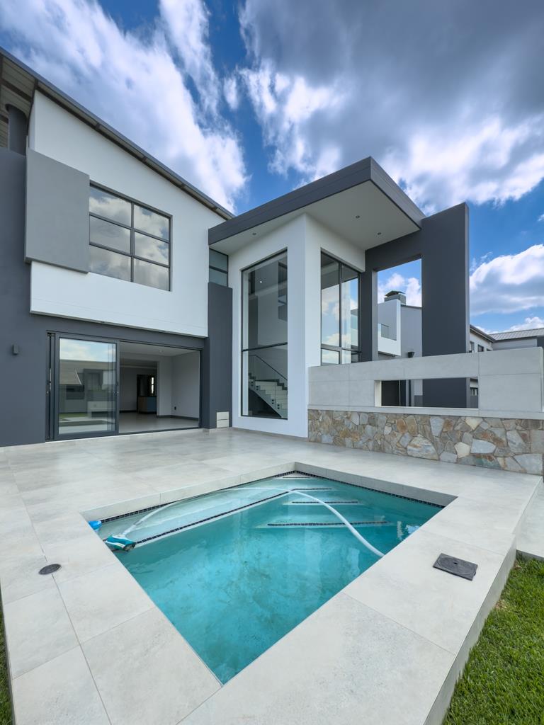 4 Bedroom Property for Sale in Midstream Heights Gauteng