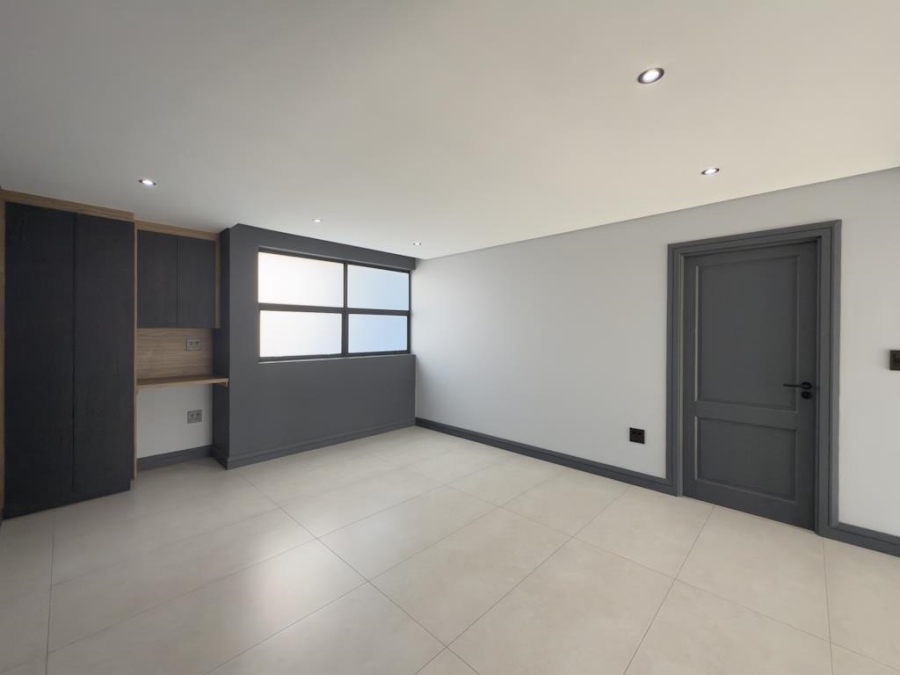 4 Bedroom Property for Sale in Midstream Heights Gauteng