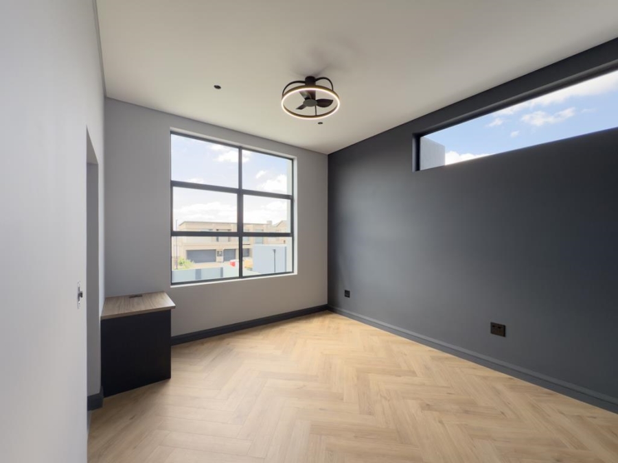 4 Bedroom Property for Sale in Midstream Heights Gauteng