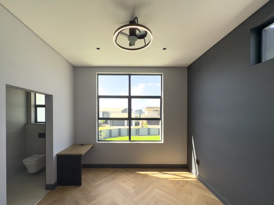 4 Bedroom Property for Sale in Midstream Heights Gauteng