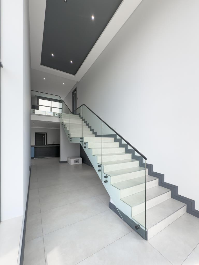 4 Bedroom Property for Sale in Midstream Heights Gauteng