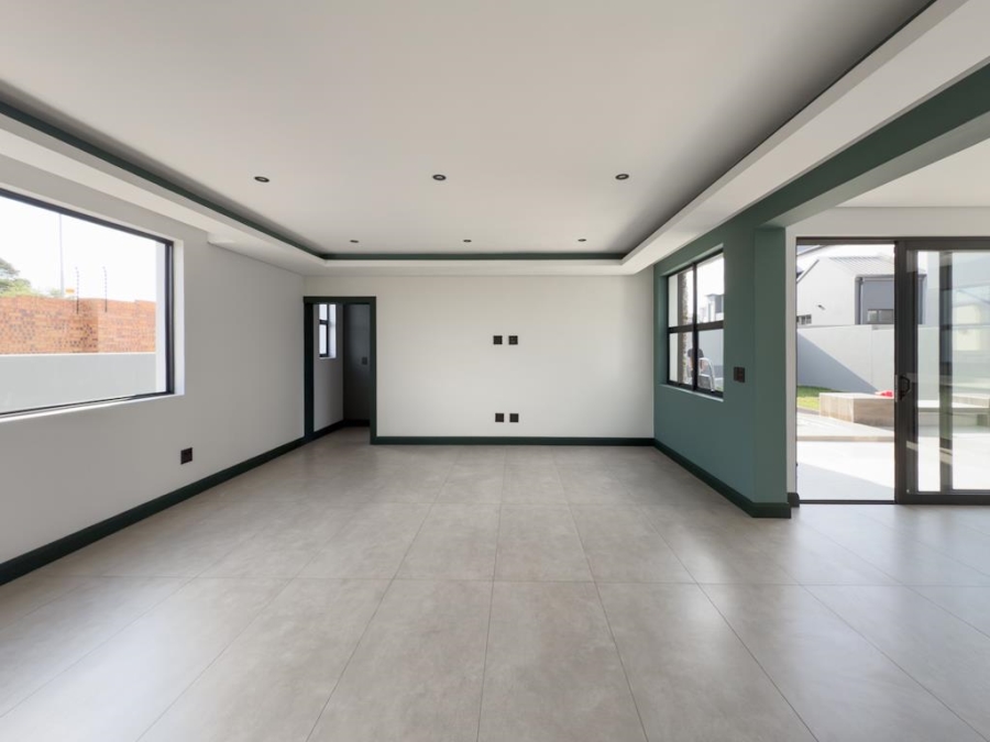4 Bedroom Property for Sale in Fountainbrook Estate Gauteng