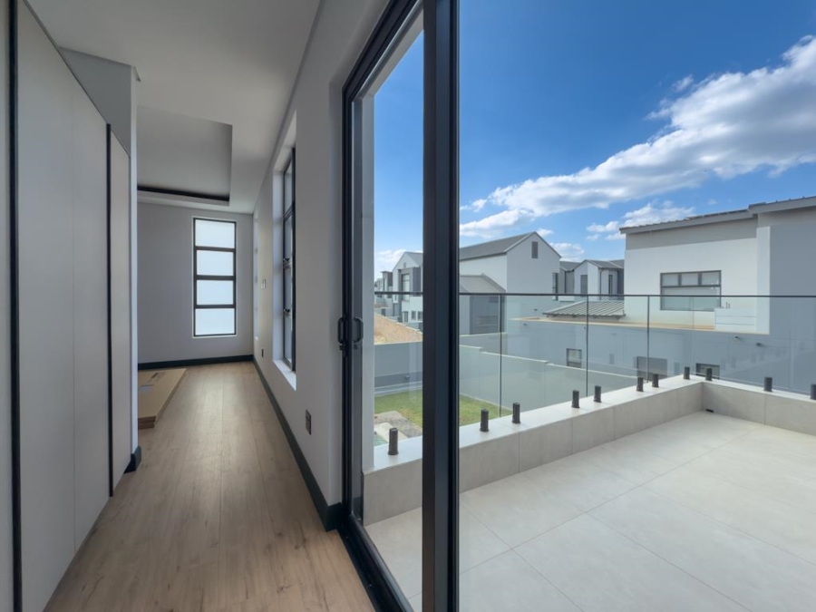 4 Bedroom Property for Sale in Fountainbrook Estate Gauteng