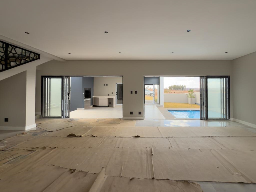 4 Bedroom Property for Sale in Fountainbrook Estate Gauteng
