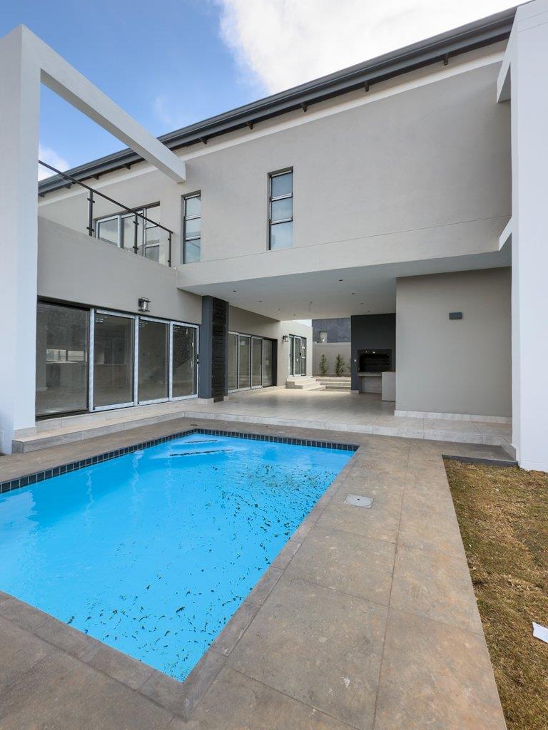 4 Bedroom Property for Sale in Fountainbrook Estate Gauteng