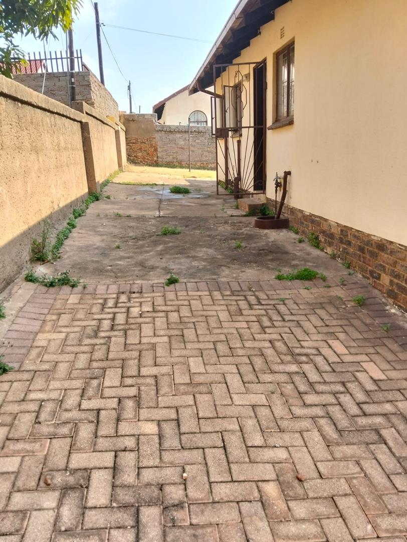 3 Bedroom Property for Sale in Morula View Gauteng
