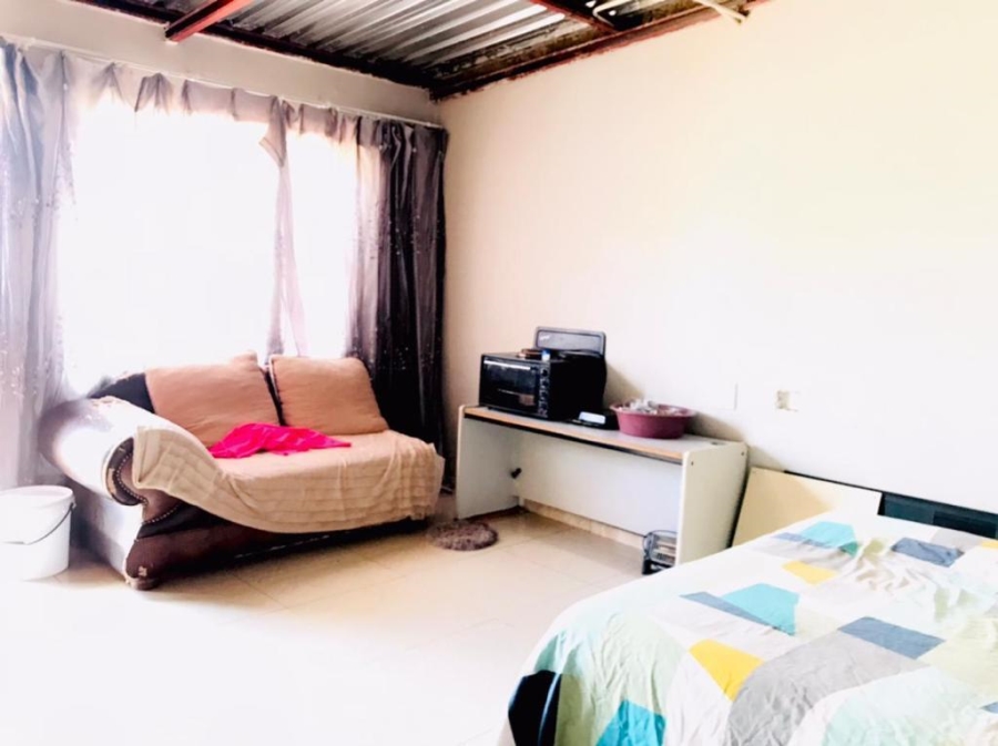 5 Bedroom Property for Sale in Soshanguve X Gauteng