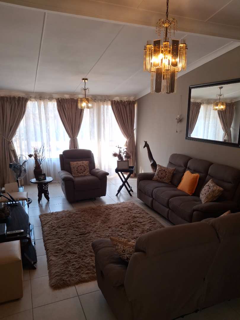 4 Bedroom Property for Sale in Valhalla Gauteng