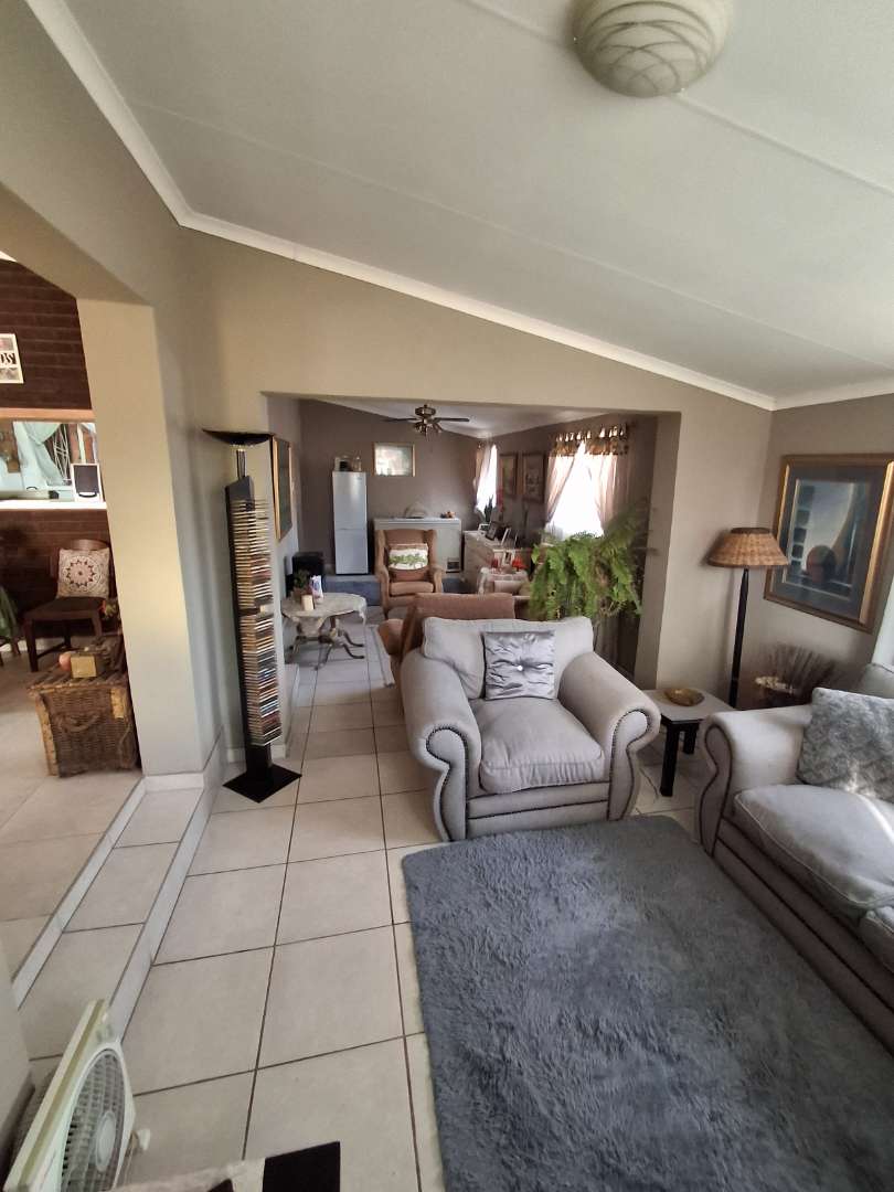 4 Bedroom Property for Sale in Valhalla Gauteng